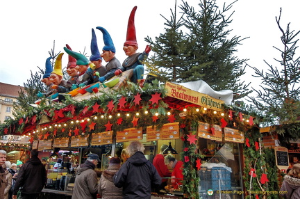 Bratwurst, glühwein and other hot foods